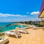 Petrov Family 3* Nessebar