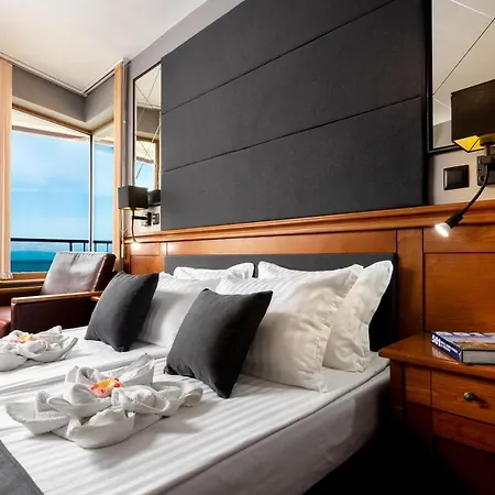 Hotel Petrov Family 3*