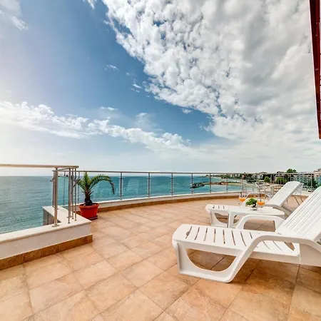 Petrov Family Hotel