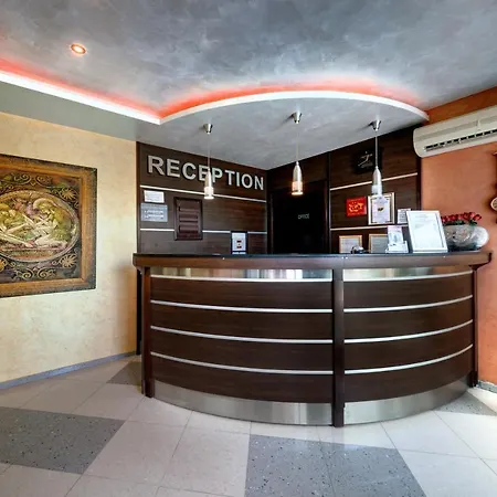 Petrov Family Несебр