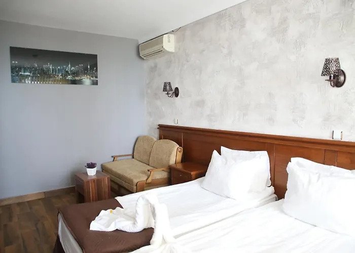 Petrov Family 3* Nesebar