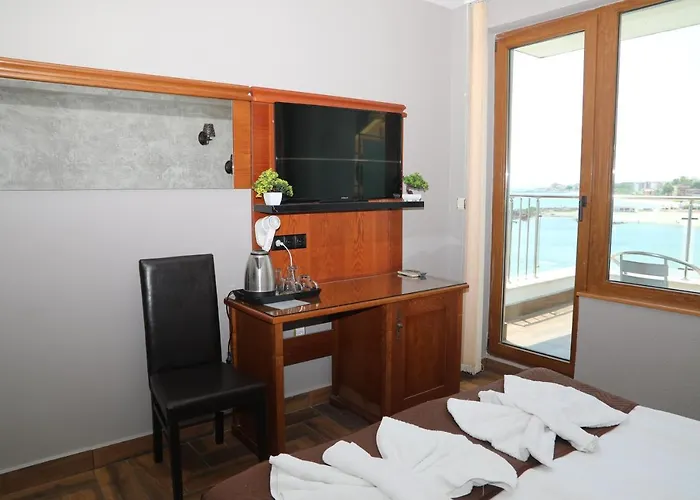 ホテル Petrov Family 3*