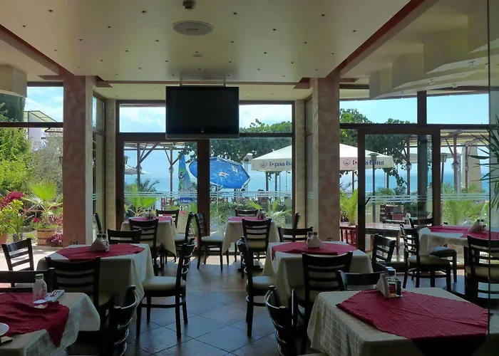 Hotel Petrov Family 3*