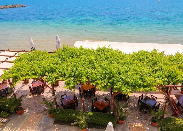 Petrov Family 3* Nesebar